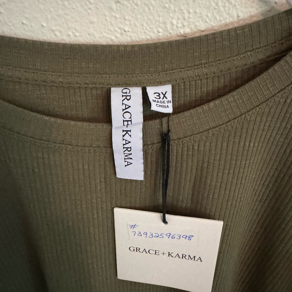 Grace+Karma Blouse - Picture 2 of 3